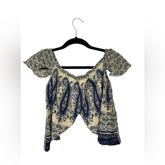 Reverse Blue Cream Puff Sleeve Crop Top - Picture 1 of 4
